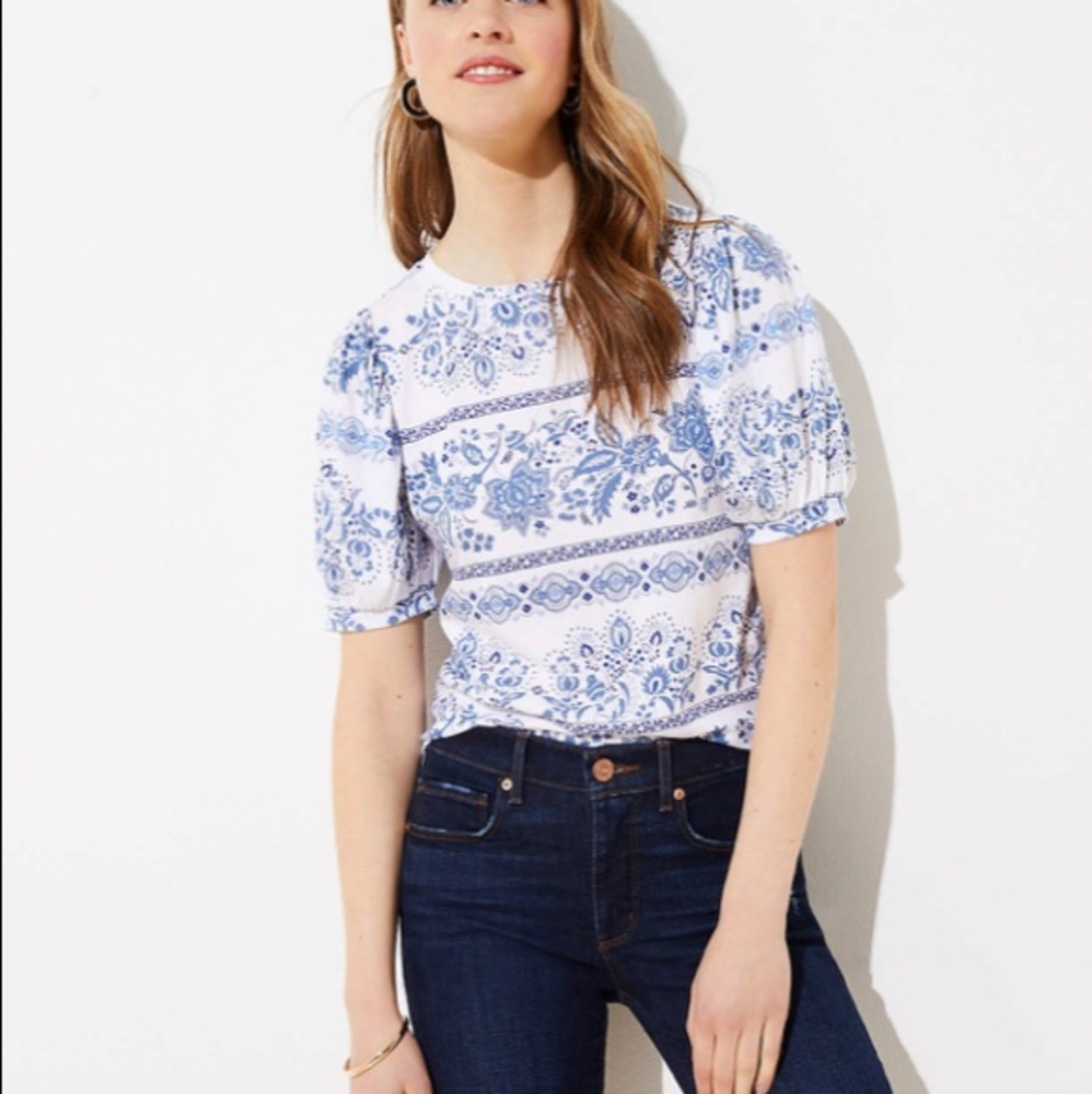 NWT LOFT Garden Puff Sleeve Cropped Statement Tee